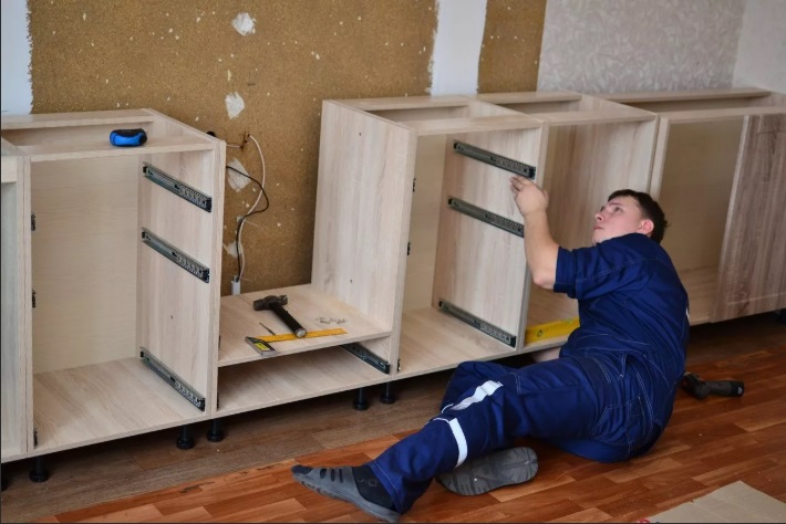 Сборка мебели ИКЕА в Новошахтинске в октябре