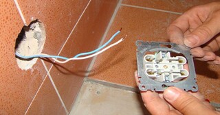 Замена розеток в Новошахтинске в октябре